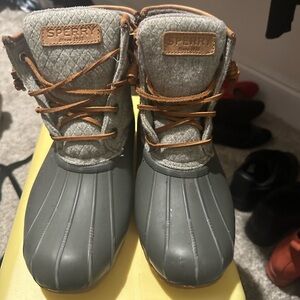 Sperry Light Gray Wool-Lined Duck Boots